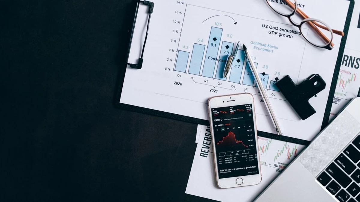 Beyond the Headlines: Why EmperorBTC’s Analysis on BTC Matters