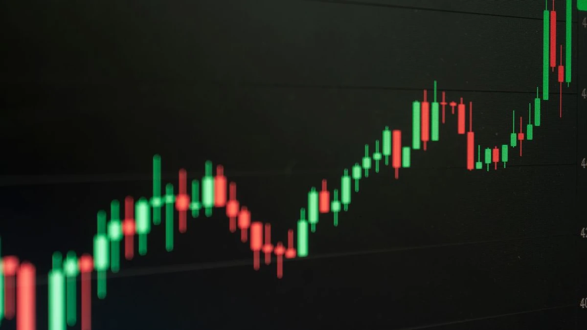 Large Bitcoin Sale Triggers Ethereum Purchase by Mysterious